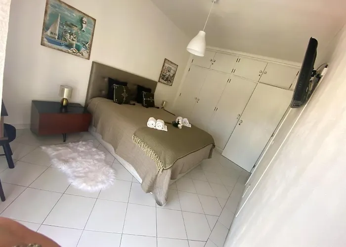 Cosy In With Balcony And Sea View - 9 M² Apartament