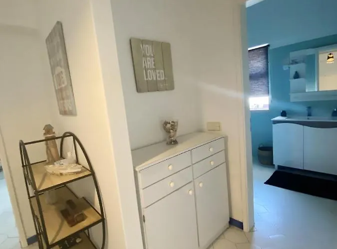 Cosy In With Balcony And Sea View - 9 M² Apartament *