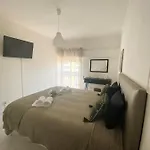 Cosy In With Balcony And Sea View - 9 M² דירה *