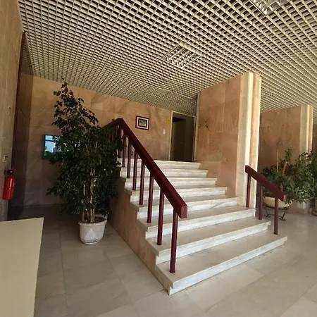 Cosy In With Balcony And Sea View 9 M²