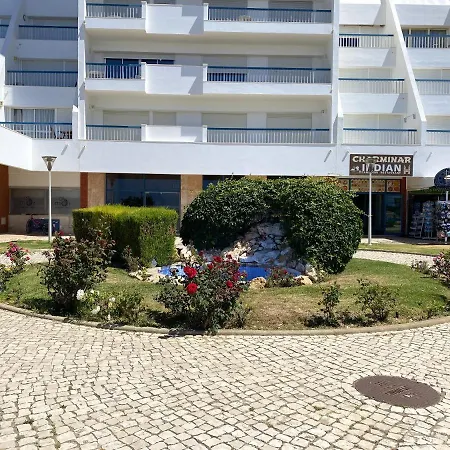 Apartment Cosy In With Balcony And Sea View 9 M² Portimao