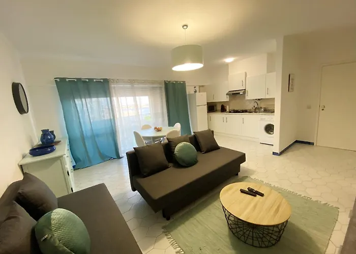 Apartment Cosy In With Balcony And Sea View - 9 M² Portimão